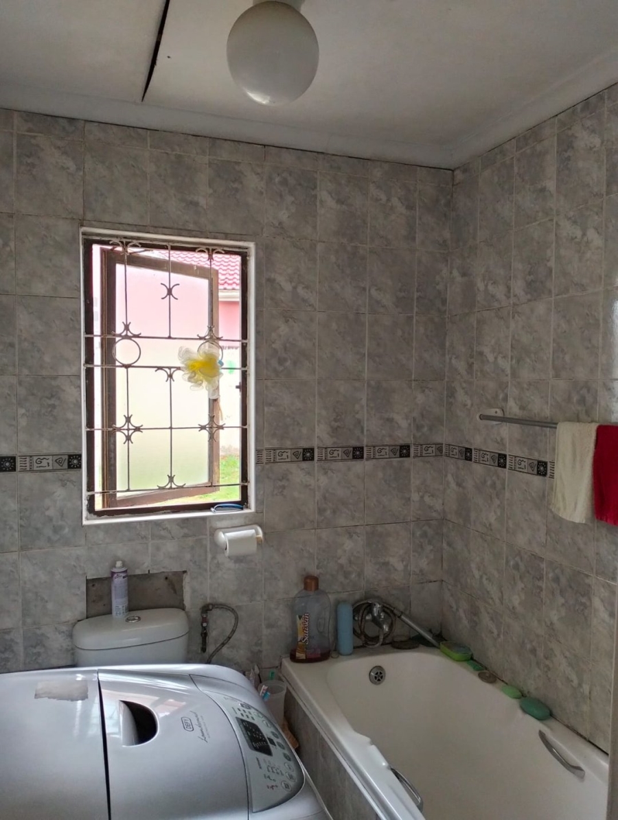 3 Bedroom Property for Sale in Haven Hills Eastern Cape